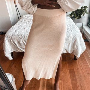 Soette Skirt // Sancia The Label// Anthropologie inspired